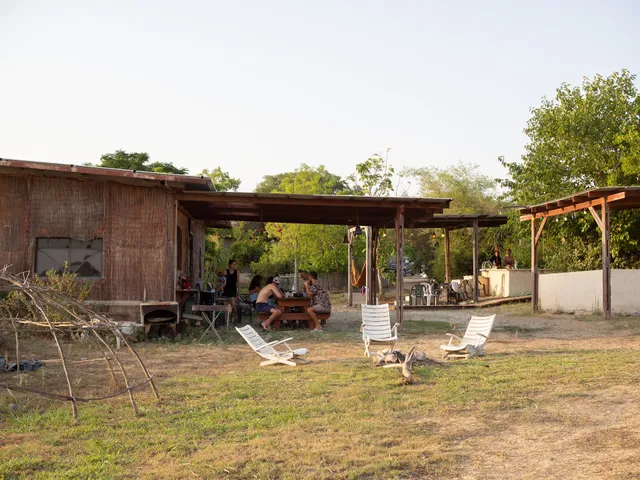 כפר נבון - Kfar Navon