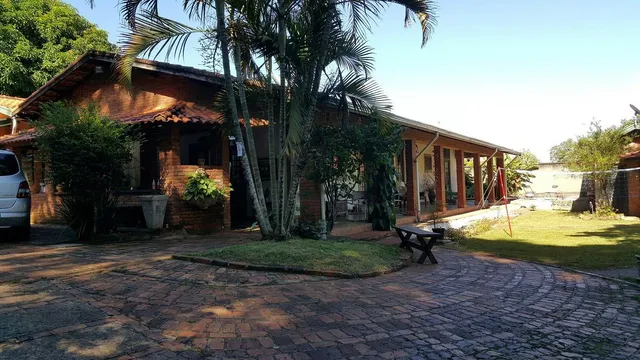 Chácara Andó Bed & Breakfast