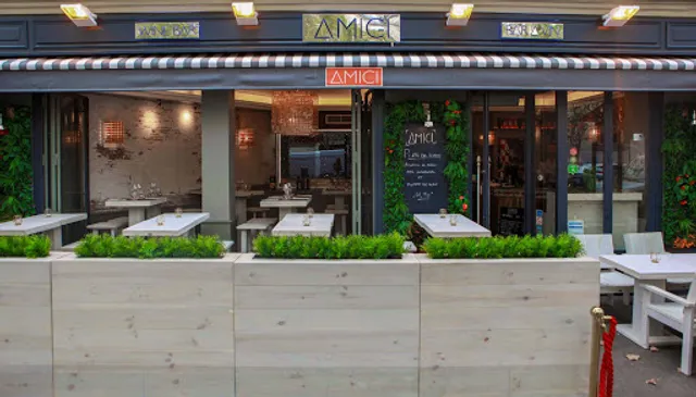 Amici - Bar à vins italiens