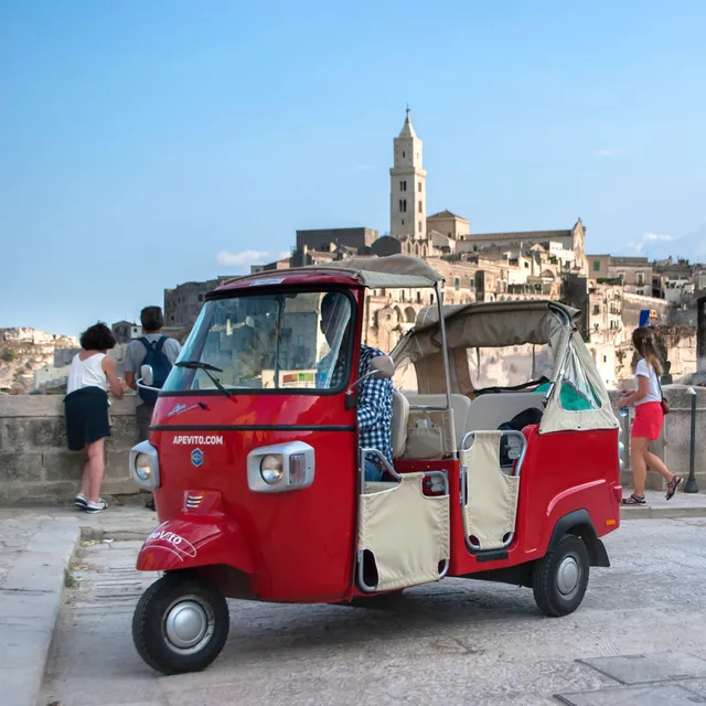 Ape Vito Tour Experience
