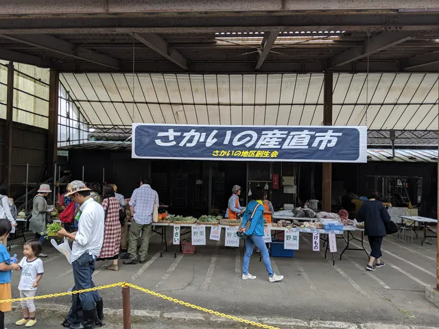 さかいの産直市（あきう生産組合 そば加工施設）