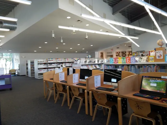 Guerra Branch Library