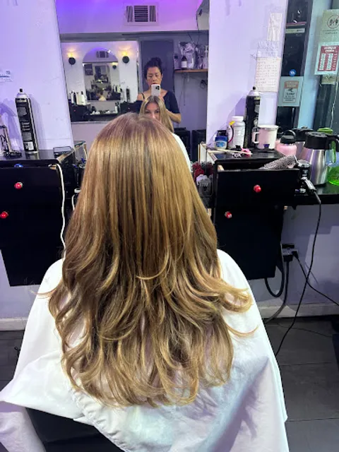 Lee Ren Beauty Salon