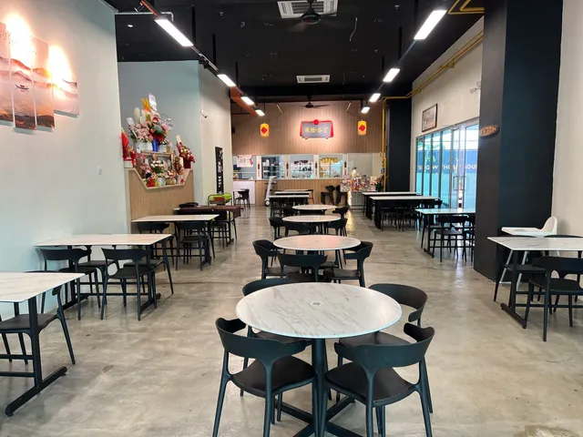 浪险茶室 (Lang Hiam Kopitiam)