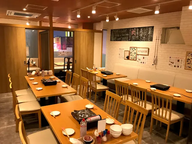 馬刺し郷土居酒屋おしょうしな〜特酒ぶた居