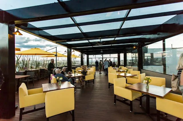 Zumo Rooftop Restaurant