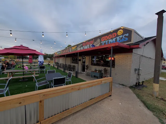 Big Dawg at The Station