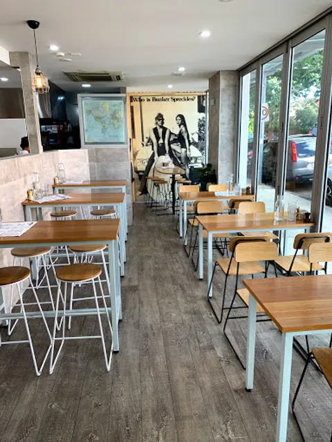 Who is Bunker Spreckels