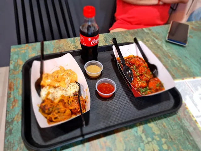 Momo Nation Cafe (MNC)