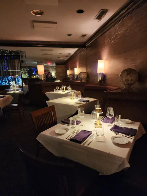 Foxy's Kitchen and Bar