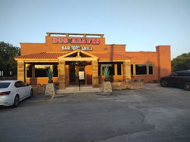 Dos Agaves Bar & Grill