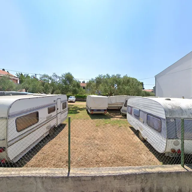 Apartments Branimir Karamarko