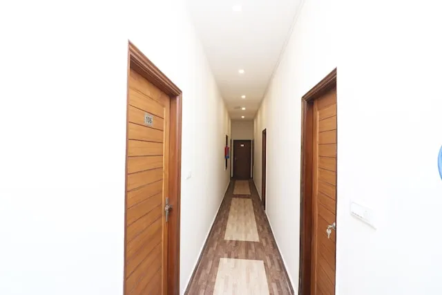 Flagship Bata Chowk Metro Station Sector 12