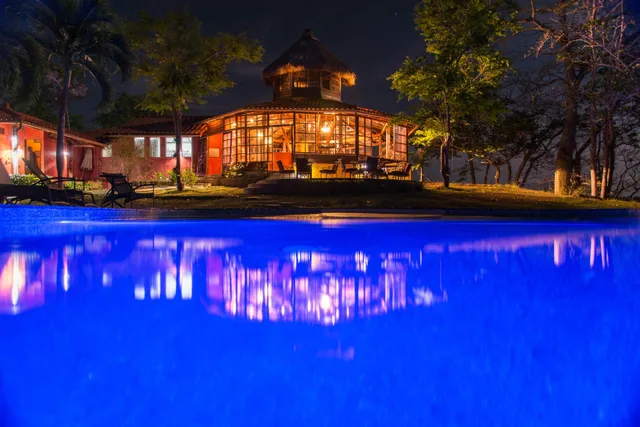 Selva Terra Island Resort