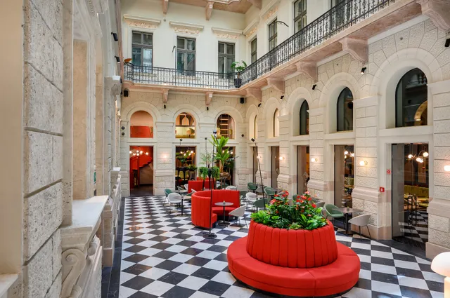 Hotel Oktogon Haggenmacher by Continental Group