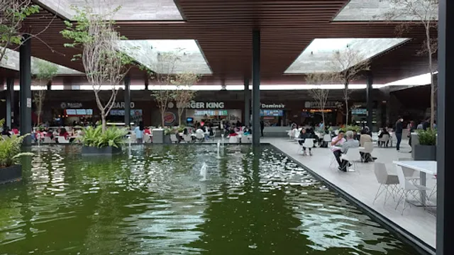 Burger King Sátelite