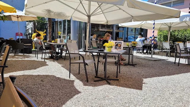 Traube Horn Restaurant / Bar