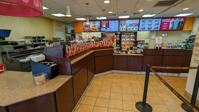 Dunkin' Donuts Paradise Island