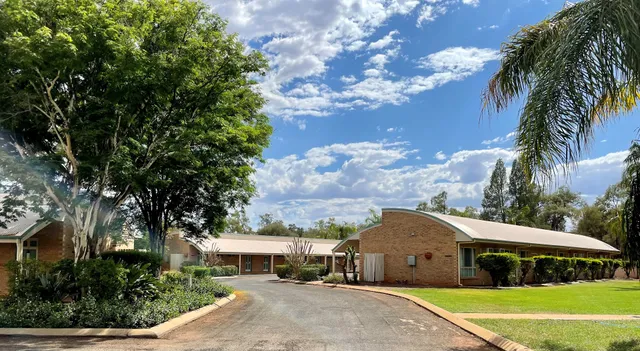 Mulga Country Motor Inn