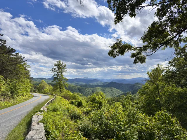 House Mountain Overlook