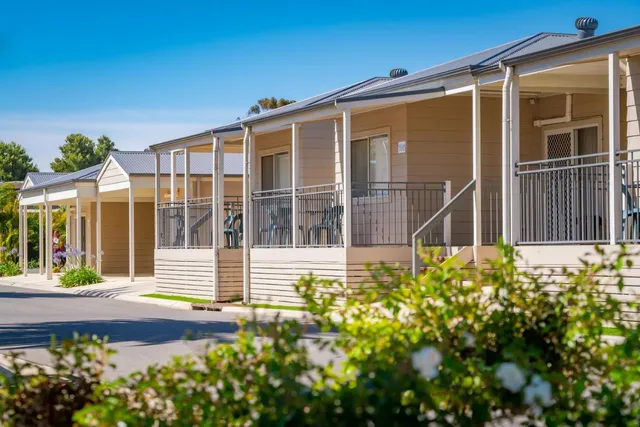 Aspen Holidays Highway 1 | Northern Adelaide