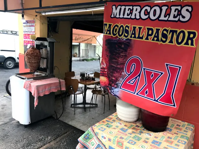 Taqueria La Tapatia