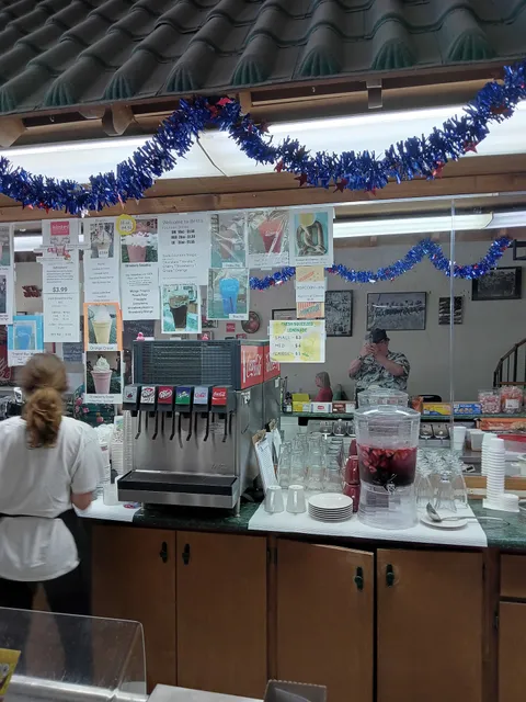 Britt's Gifts & Vintage Finds