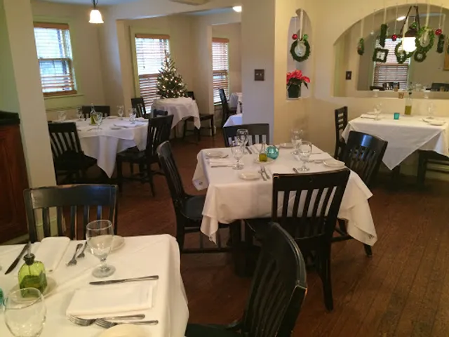 MJ's Restaurant and Catering