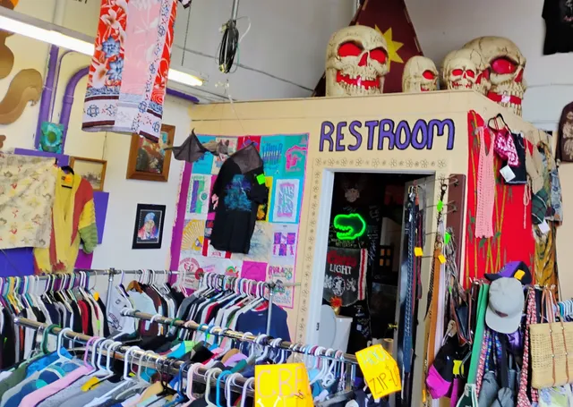 Ghost town outfitters