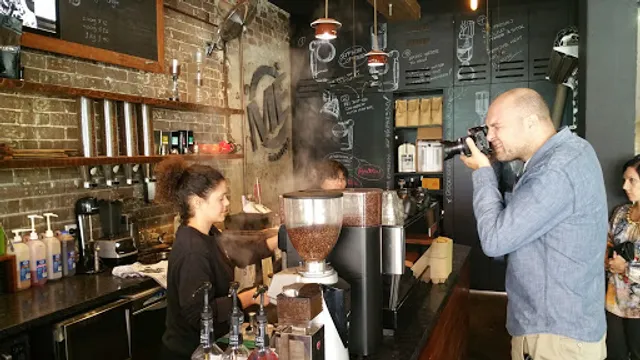 Macchina Espresso Kingsgrove (Grays Arcade)