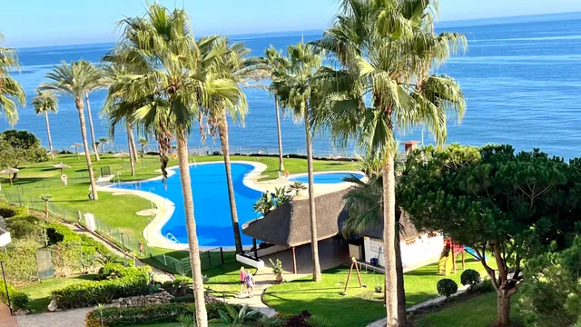 Mi Capricho Beach Apartments