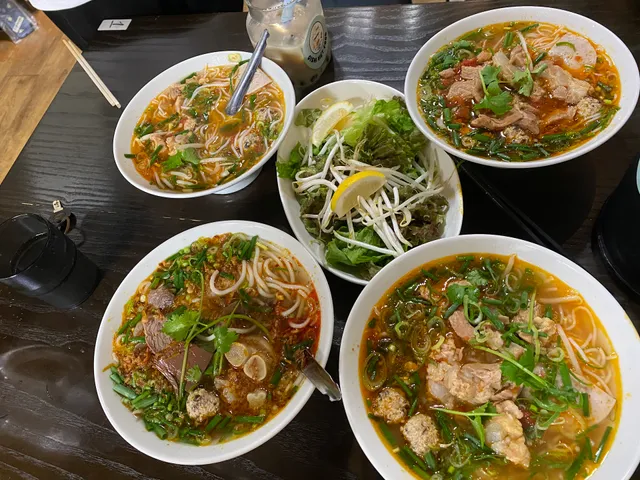 Oishi Việt Food