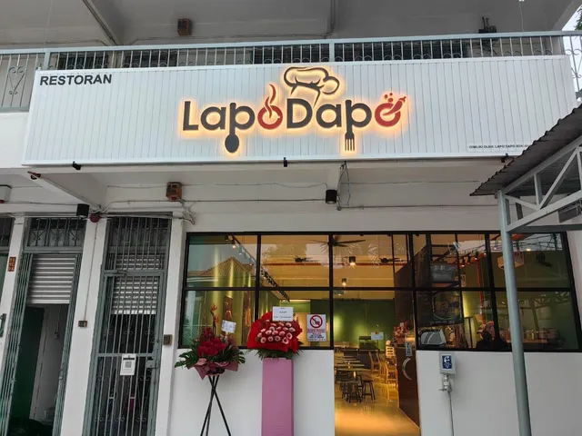 RESTORAN LAPO DAPO CHERAS (Kopitiam Restoran)
