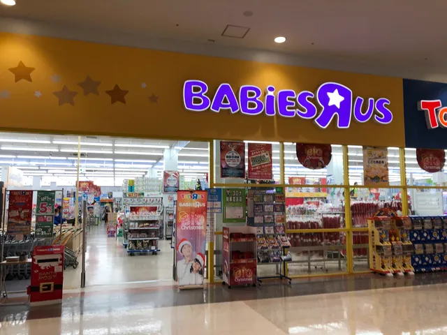 Toys”R”Us