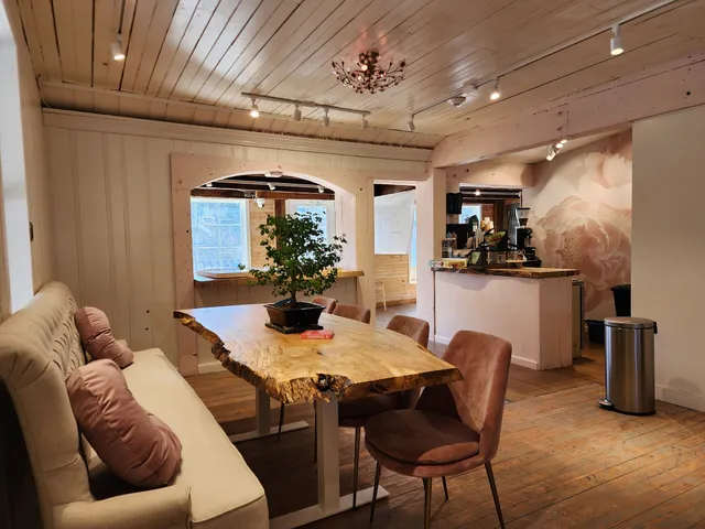 Amsterdam Coffee Bar