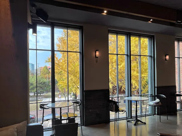 Coffee Lusso, Jeongdong