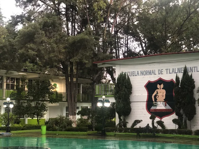 Escuela Normal de Tlalnepantla in State of Mexico, Mexico - reviews ...