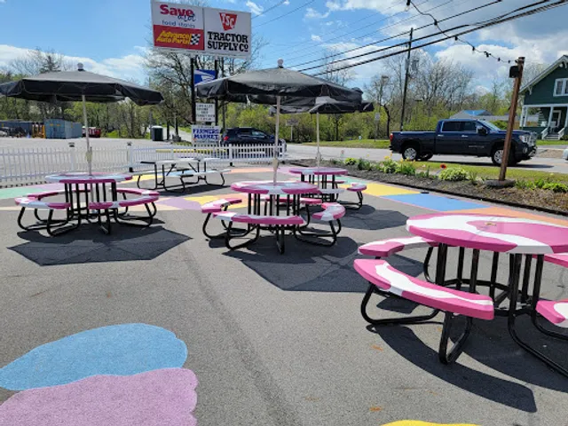 The Pink Cow Ice Cream Shop & Momma Cow's Treat Emporium