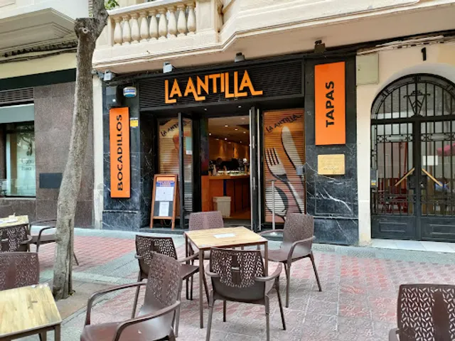 La Antilla