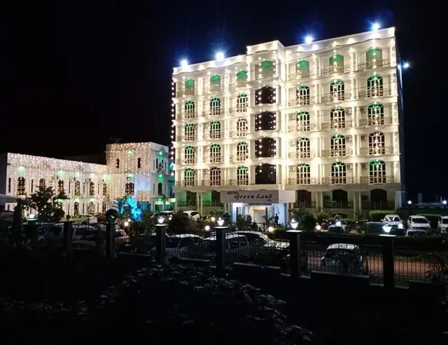 Hotel Greenland Towers