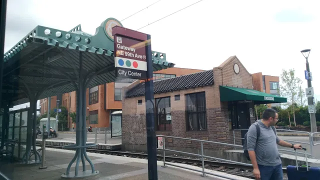 Gateway/NE 99th Ave TC MAX Station