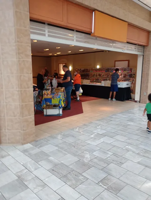 Oak View Mall