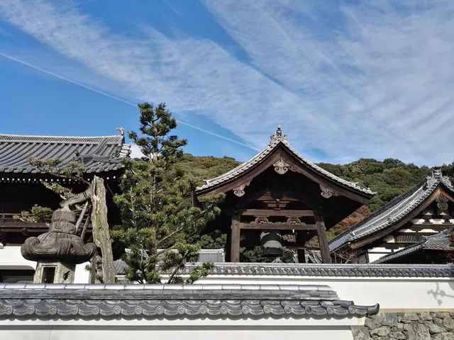 Tozenin Temple