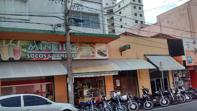 Mineiro Sucos & Lanches