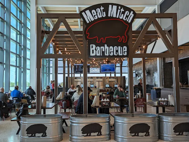 Meat Mitch Kansas City Aiport