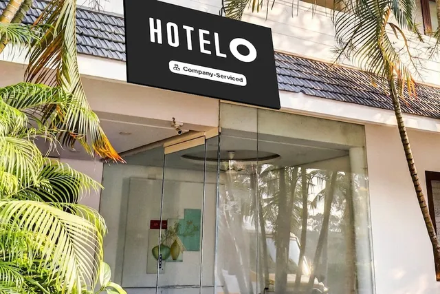 Super Hotel O Kazhakoottam Near AL SAJ Convention Centre