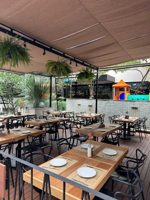 Badalado Vogue Square