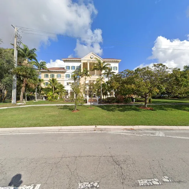 5581 W Oakland Park Blvd