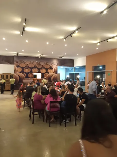 Água Doce Cachaçaria - Restaurante, Petiscos, Drinks em Itapeva