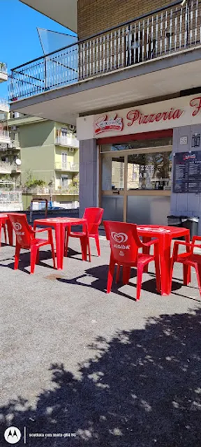 Reginella Pizzeria Forno A Legna